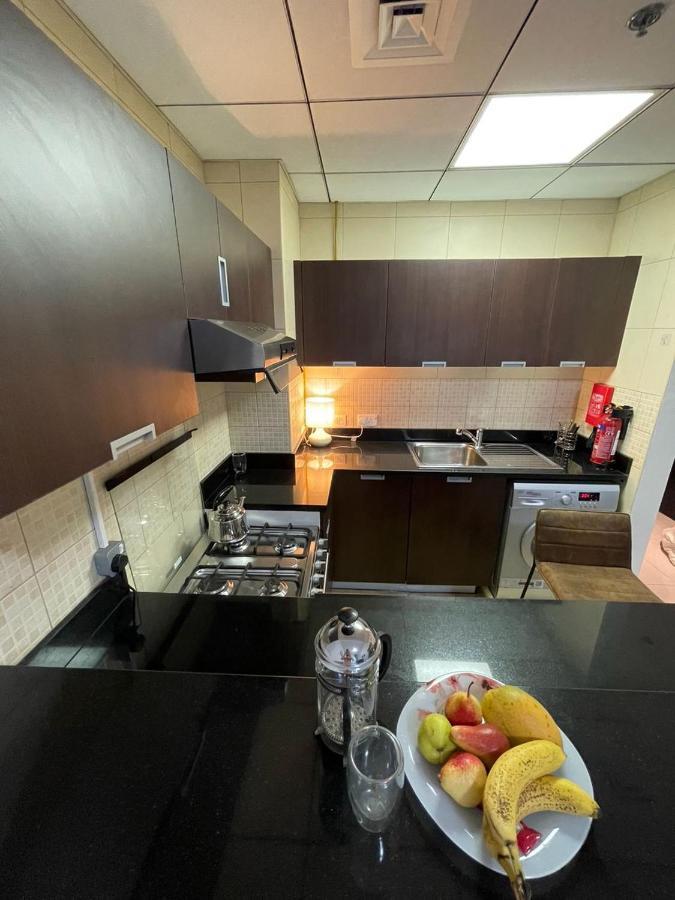Great View, Dubai Sportcity, Parking Included, Nice Apartments Buitenkant foto