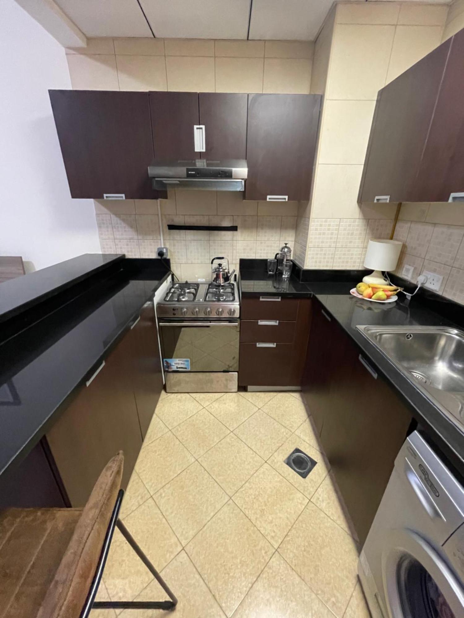 Great View, Dubai Sportcity, Parking Included, Nice Apartments Buitenkant foto