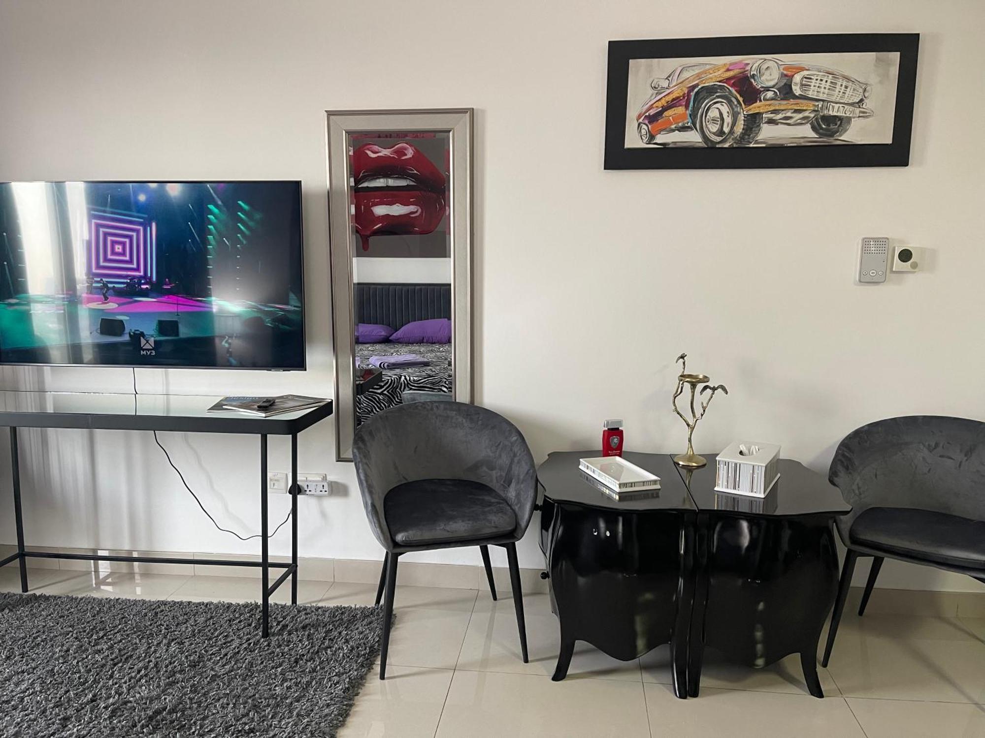 Great View, Dubai Sportcity, Parking Included, Nice Apartments Buitenkant foto